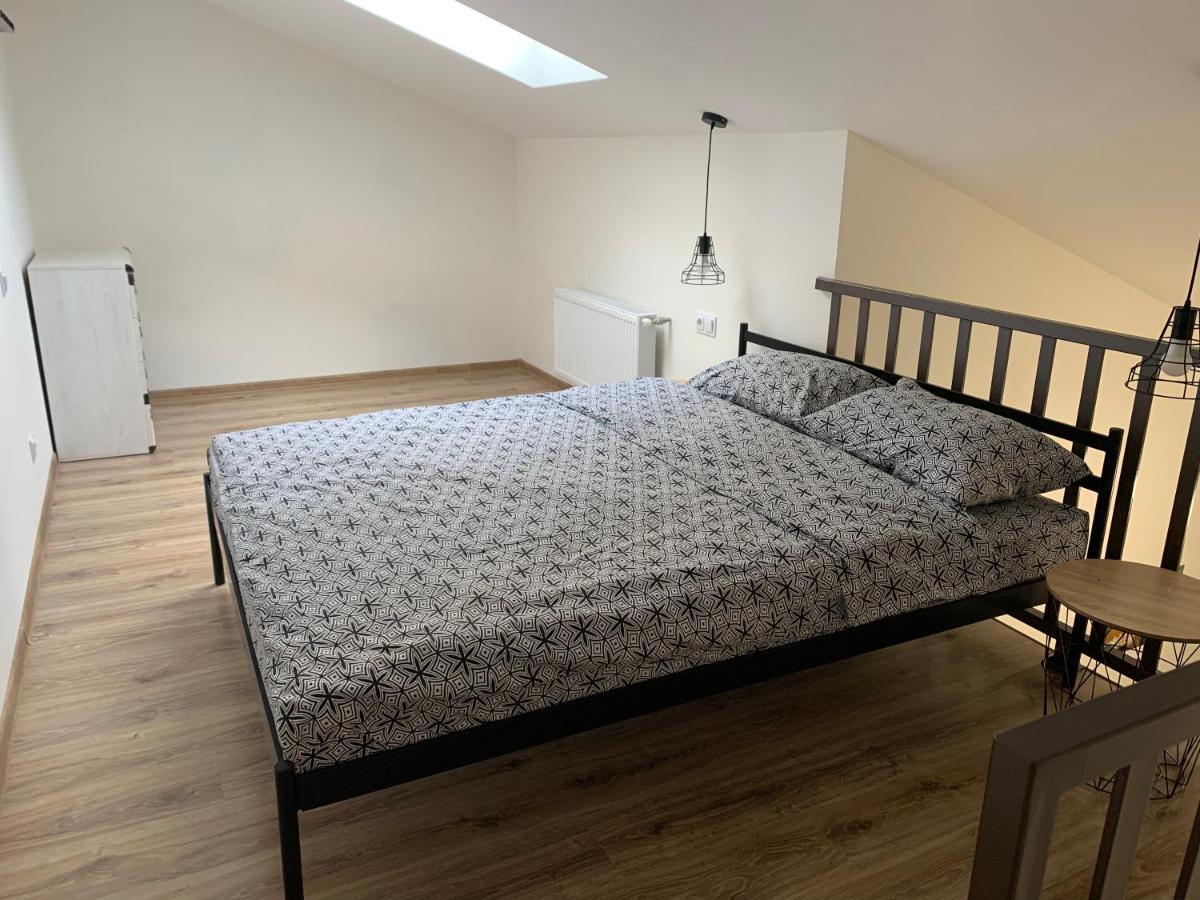 024 Loft - Апартаменты Жк «Софиевская Слободка» Vyshneve Dış mekan fotoğraf